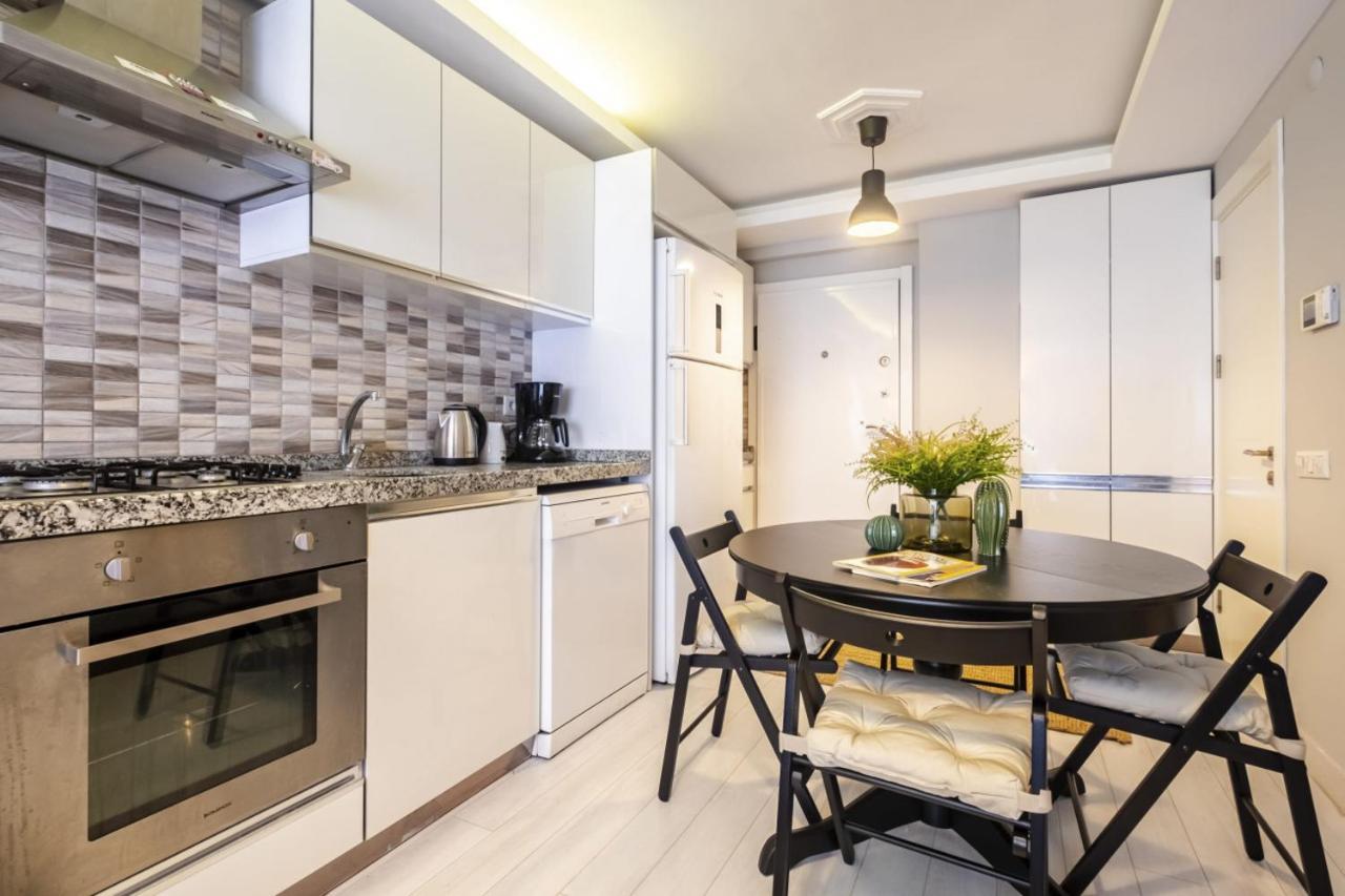 Comfy Flat 650 M To Galata Tower Daire İstanbul Dış mekan fotoğraf